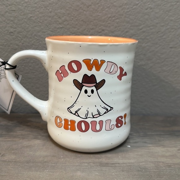Cobwebs & Cauldrons Howdy Ghouls! Mug - Picture 3 of 3